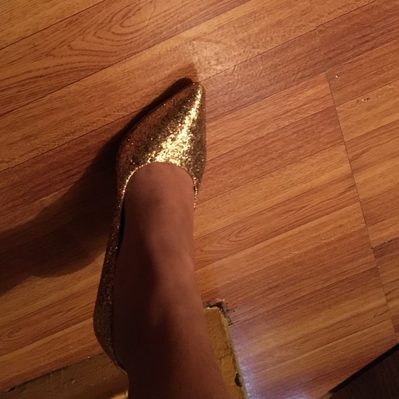 Shoes - Picture 2 of 3
