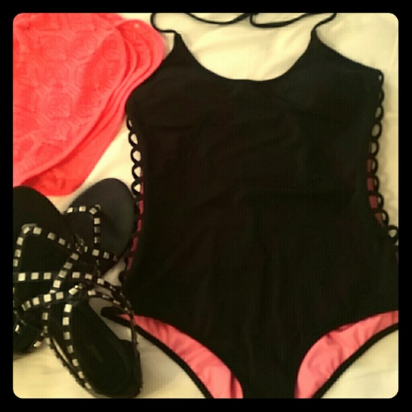 PINK Victoria's Secret Other - 🆕NWT↔🆚Sexy Black One Piece NWT 🆚PINK