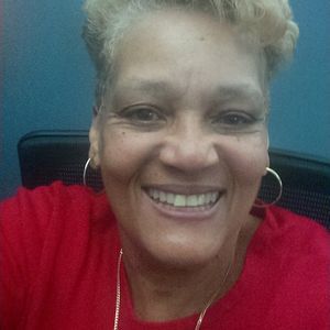 Meet your Posher, Toni