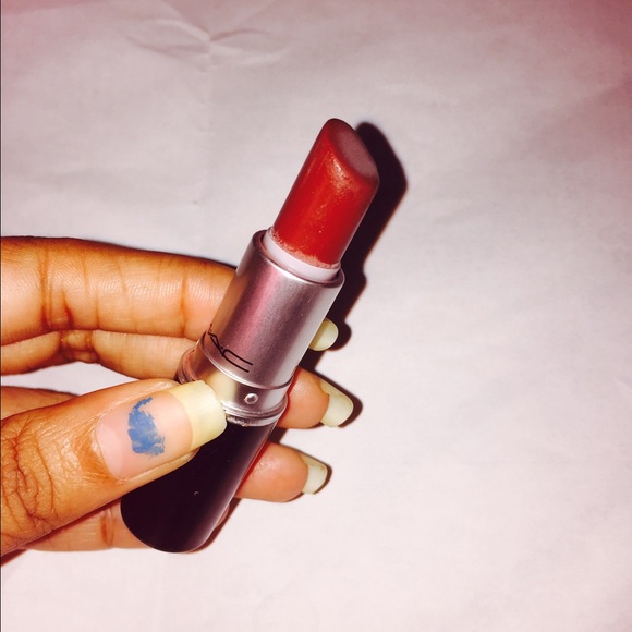 Mac lipstic sheer plum color!!