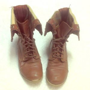 Cute brown boots