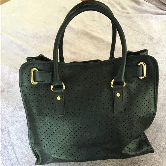 ✅SOLD✅RARE MK🎀Perforated Hamilton Bag - Picture 2 of 4