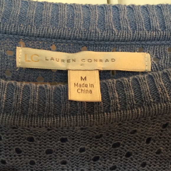 Lauren Conrad sweater women's size M - Picture 2 of 4