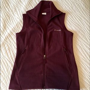 Columbia fleece vest