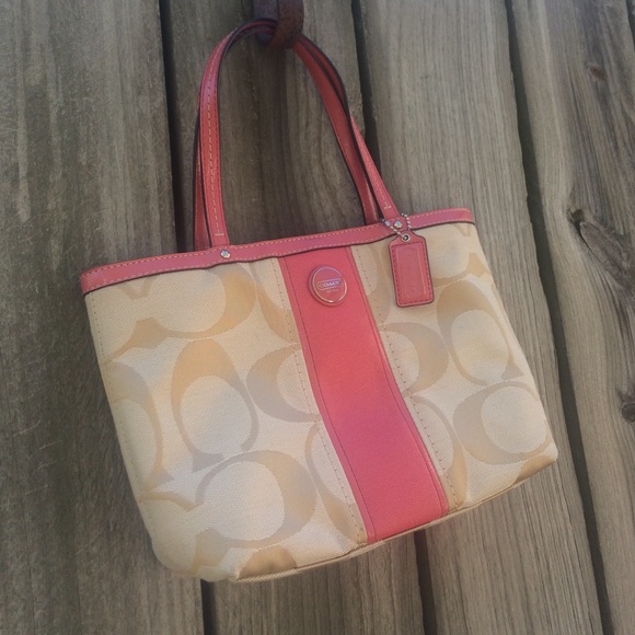 Authentic Coach Purse ❤️👛👜