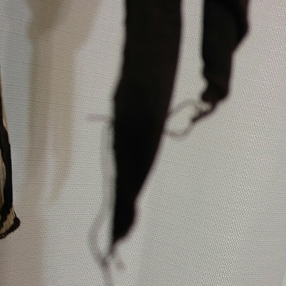 Top - Picture 3 of 3