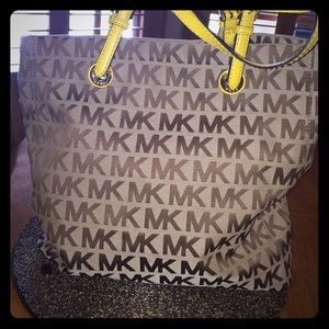Michael Kors Tote Shoulder Bag