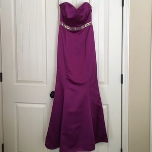 Magenta DaVinci Formal Dress