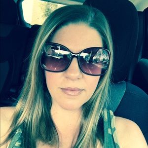 Meet your Posher, Erika