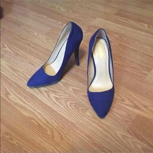 Royal blue pumps