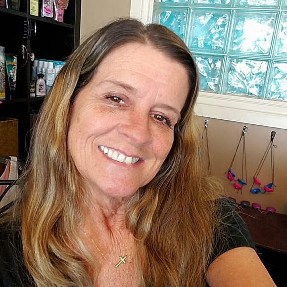 Meet your Posher, Jill - Picture 1 of 1