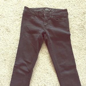 Black American Eagle Skinny Jeans