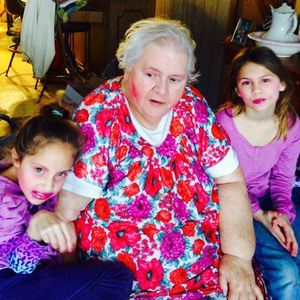 Meet your Posher, Tara