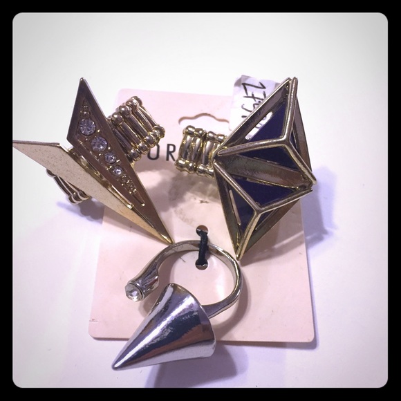 Edgy Ring Bundle