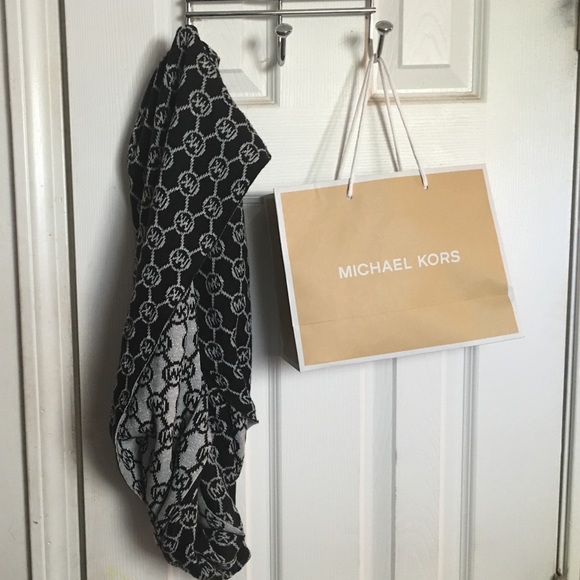 Michael Kors scarf.