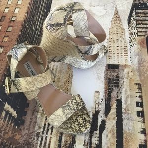 Sexy Summer Snake Print Sandals