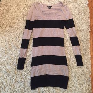 Sweater material long-sleeve dress