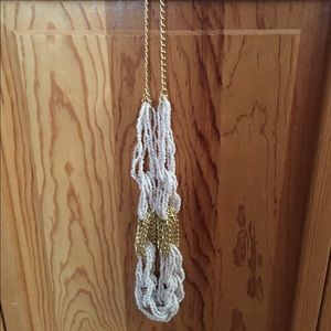 Lord and Taylor necklace!! Never been worn.