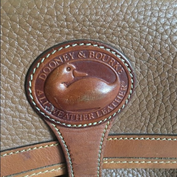 Purse - Picture 3 of 3