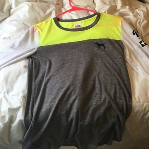 Quarter sleeve VS PINK shirt