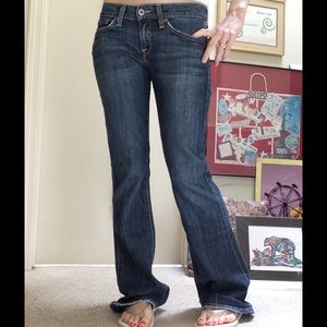 Lucky Brand Jeans - Lucky Brand Dark Wash Denim Jeans Lucky Brand Jeans - Lucky Brand Dark Wash Denim Jeans