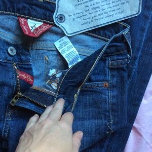 Lucky Brand Jeans - Lucky Brand Dark Wash Denim Jeans Lucky Brand Jeans - Lucky Brand Dark Wash Denim Jeans