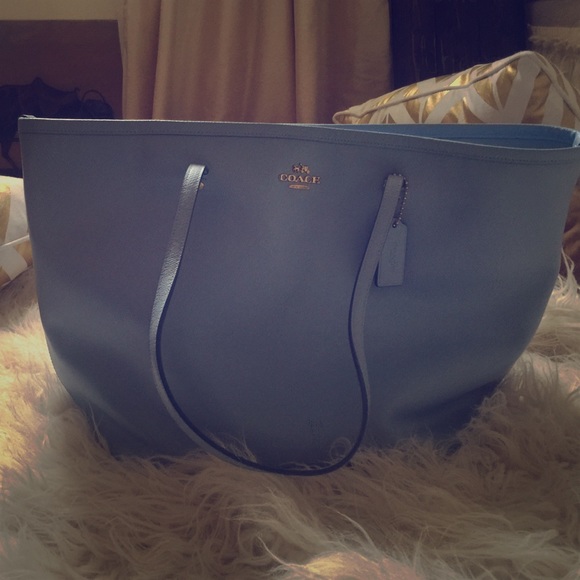 Baby blue coach purse