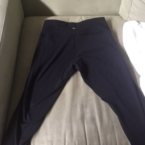 Lululemon Wunder Under Crop II