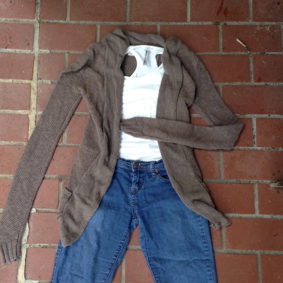 Brown sweater