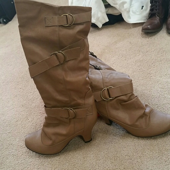 Tan/Brown knee high boots