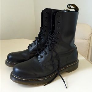 Dr Martens Black 1490 Boots