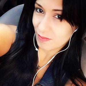 Meet your Posher, Glory