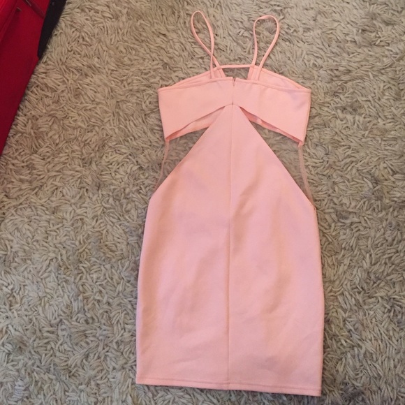 Dress - Picture 2 of 4