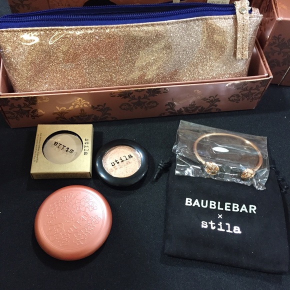 Flash Sale! Stila x Baublebar makeup Giftset