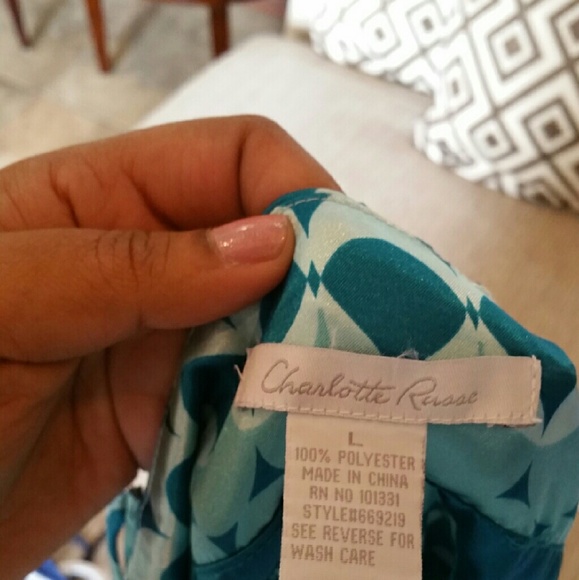 Blouse in perfect condition - Picture 2 of 3