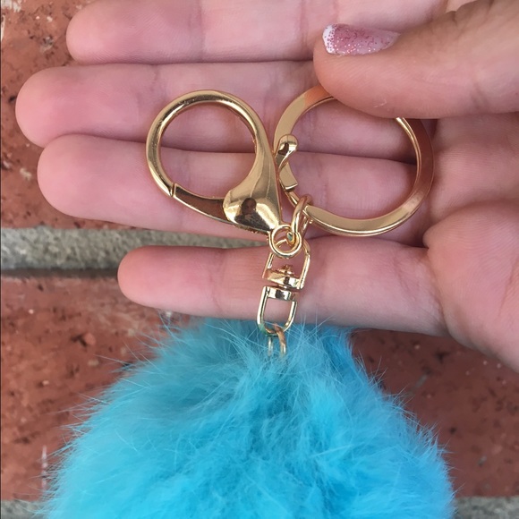 Ice blue Rabbit Fur Keychain - Picture 3 of 4