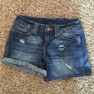 Gap Blue Jean Roll Up Destroyed Shorts