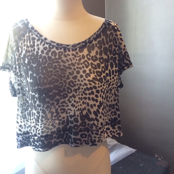 Express leopard print scoop neck slight crop top