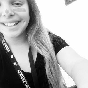 Meet your Posher, Hailey