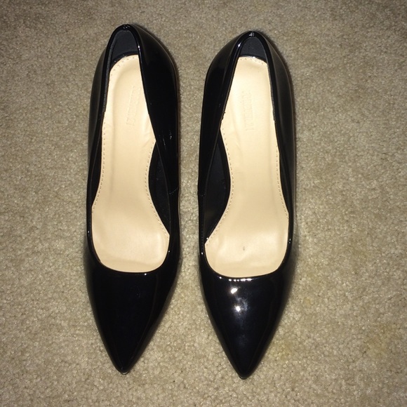 Forever 21 Pointy Pumps (6)
