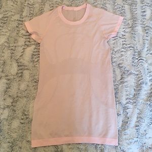 Lululemon Light Mesh Top