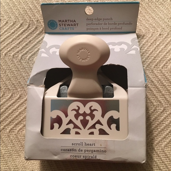 Martha Stewart Deep Edge Punch