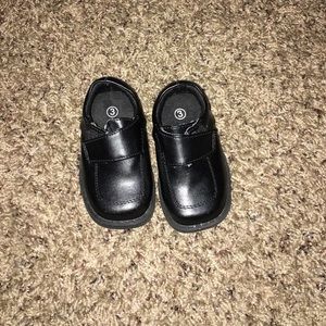 Baby boy size three dress shoes