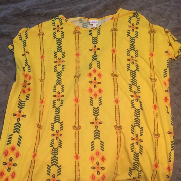 XL Lularoe "Irma". Only tried on. NWOT.