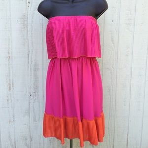 💕 NWOT MaxandCleo Hot Pink strapless Dress