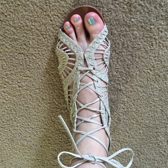 Steve Madden gladiator lace up sandals - Picture 4 of 4