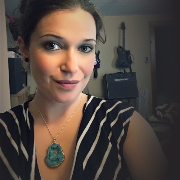Druzy Pendant Necklace
