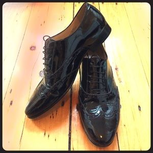 🎉J.Crew 🎉Black Patent Wing Tip Oxfords size 6.5