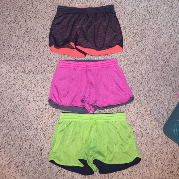 3 pairs of Champion *reversible* shorts!