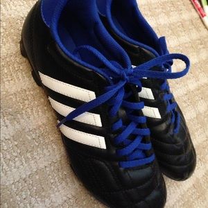 adidas soccer shoes